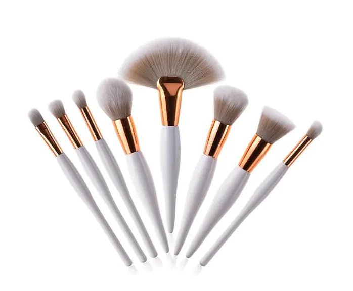 8 - Piece Makeup Brush Set with Black Handle and Silver Tubes - LVbeuty