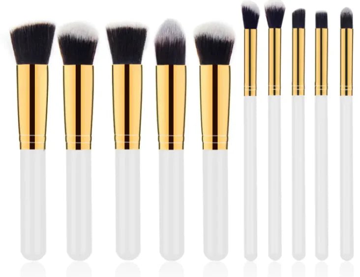 Elegant Wooden Handle Makeup Brush Set - LVbeuty