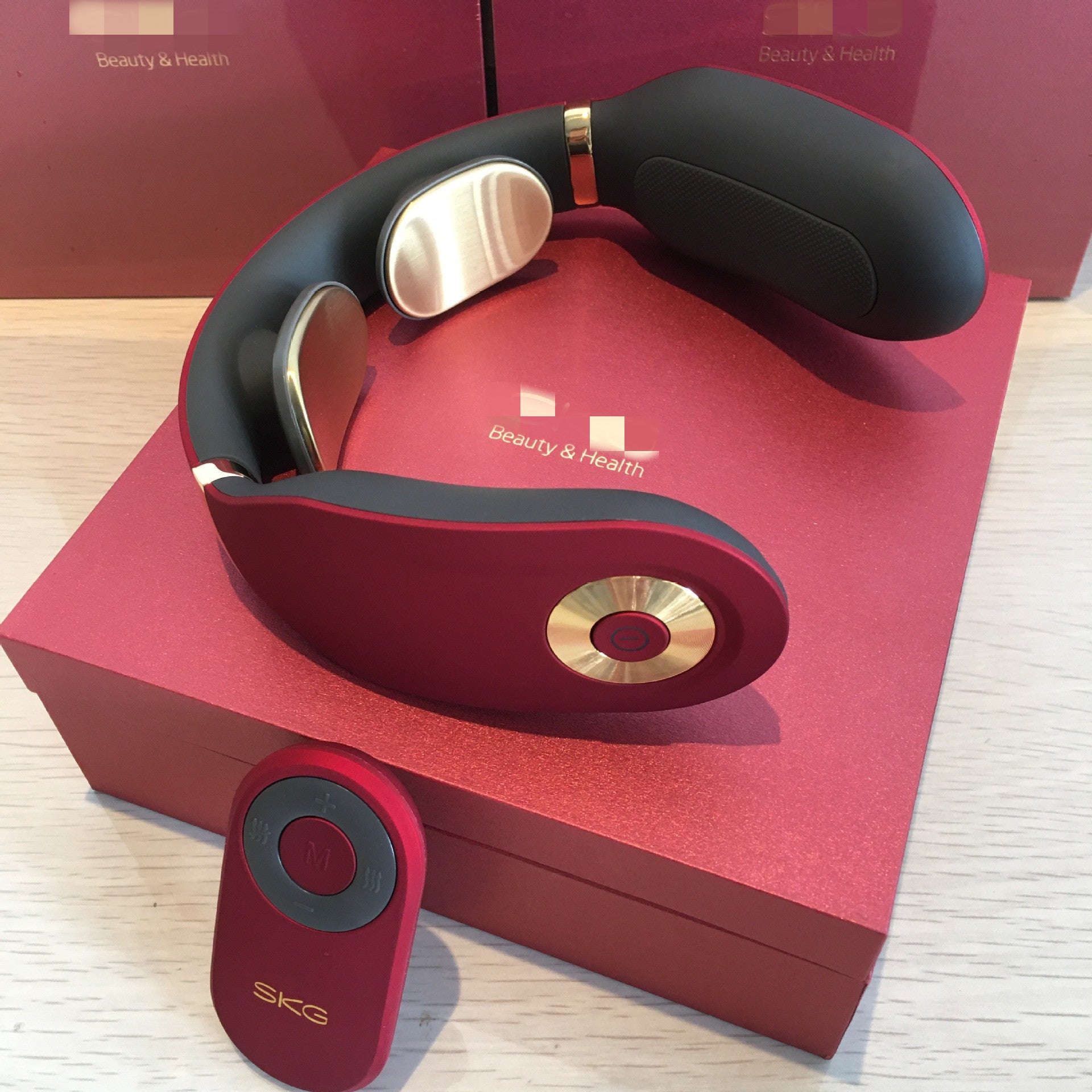 SKG4098 Red Premium Neck Massager with Remote - LVbeuty